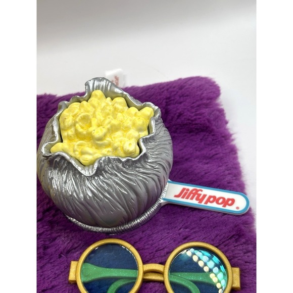 American Girl Doll Julie Bedside Table Shag Rug Jiffy Pop Sunglasses - Picture 6 of 8